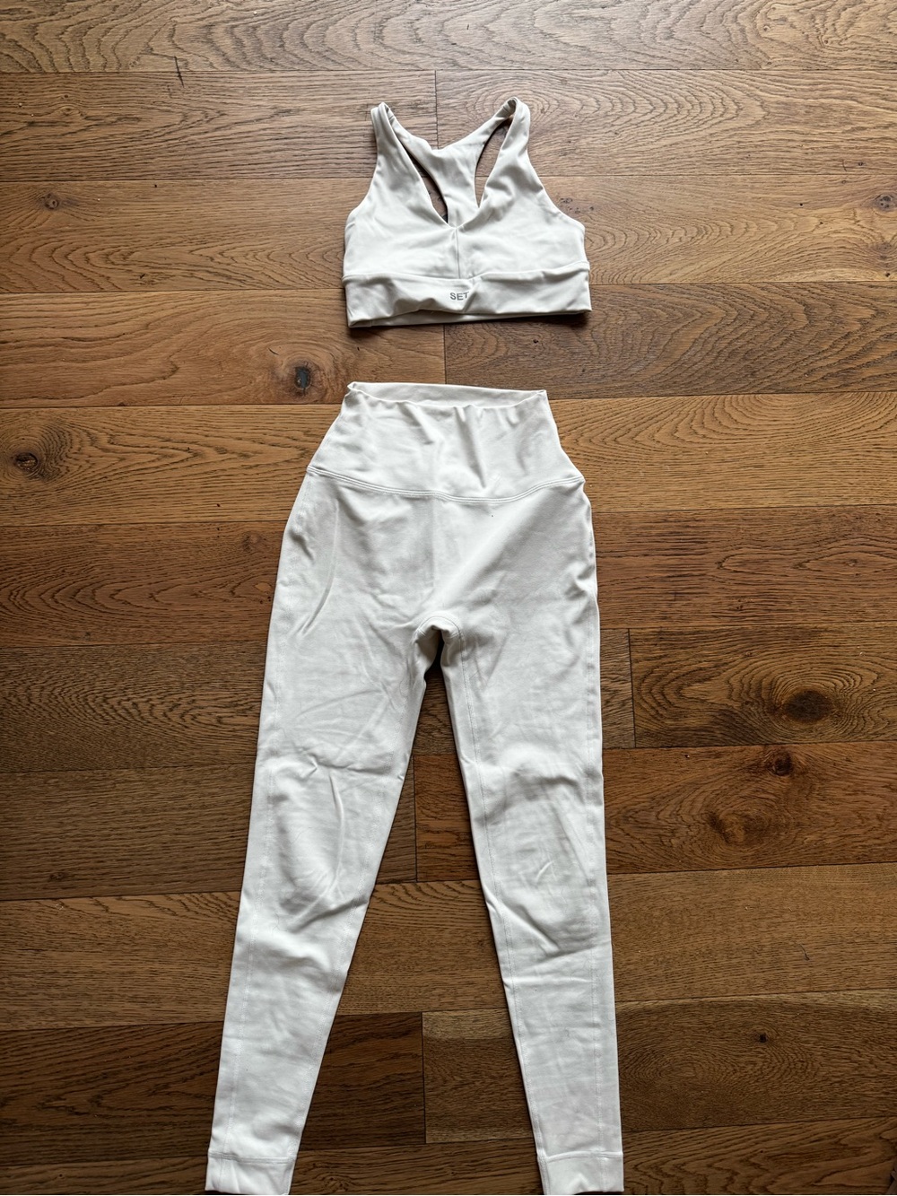 Set Active NEVER WORN Women's White High-Waist Leggings & Sports Bra Set